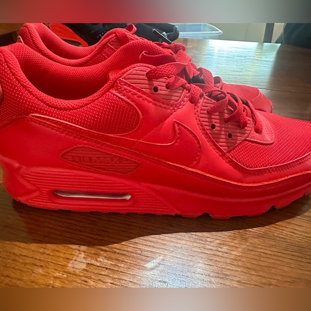 Nike air max red triple red sneakers shoes athletic style casual